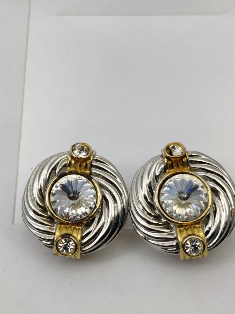 Vintage Fancy Clip-on Earrings in Gold Metal and Rhinestones